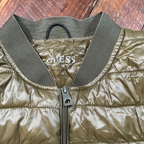 Guess Lightweight Puffer Bomber Jacket – Olive Green – Men’s Size XL - Picture 5 of 13